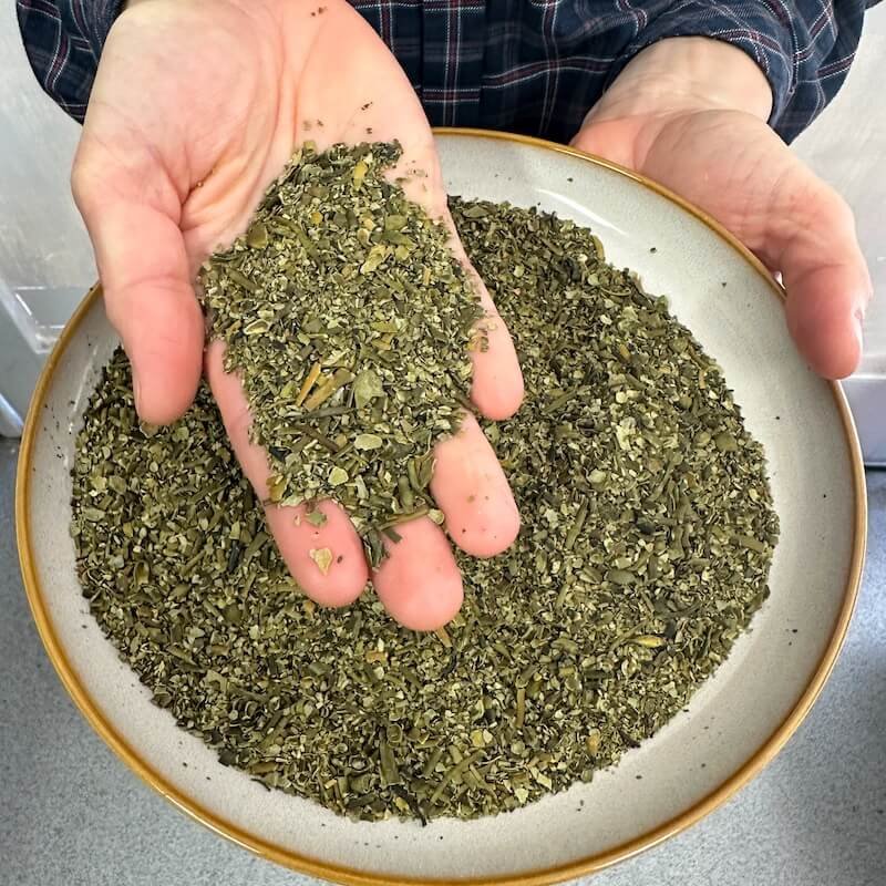 Does Kelp Keep Your Dogs Teeth Clean Whoa Nelly Raw Dog Food